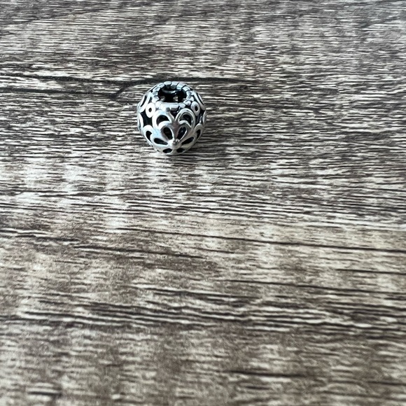 Silver All Flowers Around PANDORA Charm - Picture 1 of 1